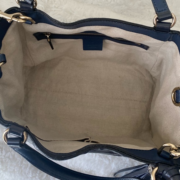 ❤️ Gucci Soho Convertible Bag - Picture 8 of 17